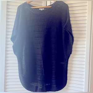 Black women’s pullover